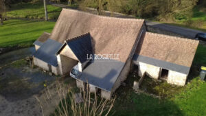 GRANGE 100m²  ESVRES SUR INDRE